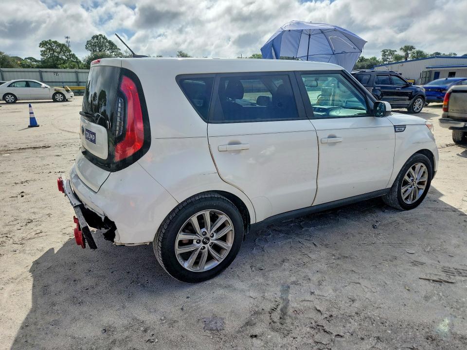 Aukcja sprzedaży 2017 Kia Soul, vin: KNDJP3A51H7502627, numer aukcji: 70102876