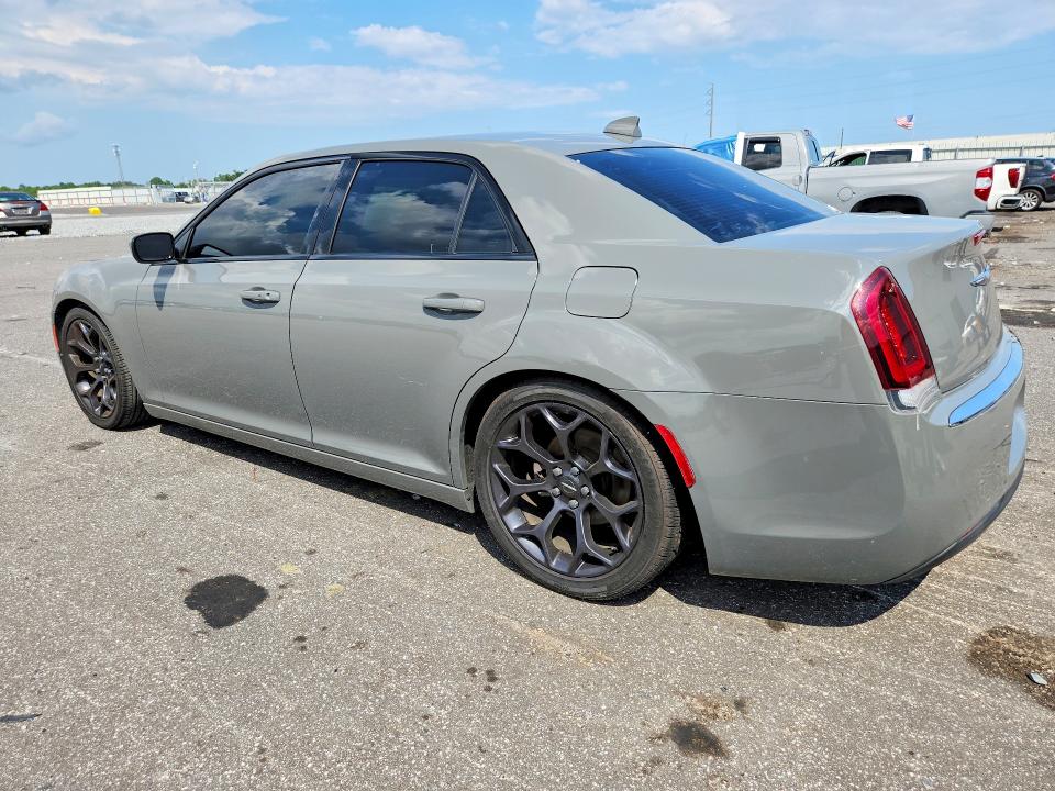 2019 Chrysler 300 მანქანა იყიდება აუქციონზე, vin: 2C3CCABG6KH679019, აუქციონის ნომერი: 68838126