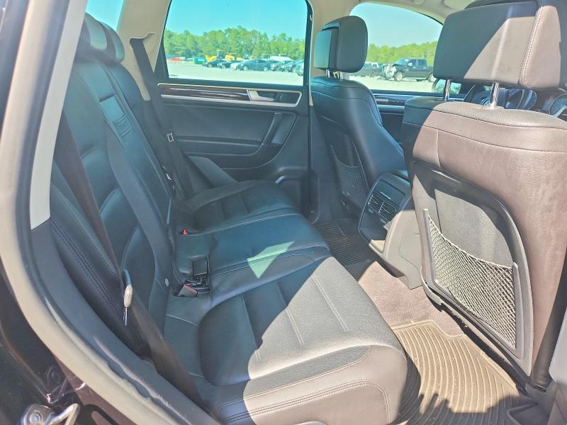 Продаж на аукціоні авто 2016 Volkswagen Touareg, vin: WVGEF9BP4GD011472, номер лоту: 69210876