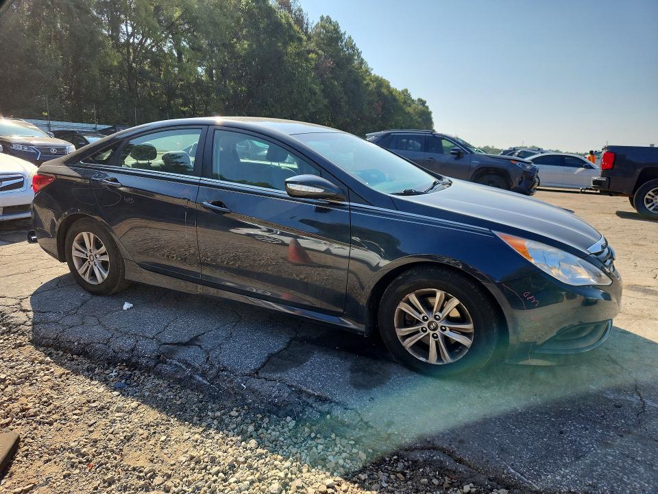 2014 Hyundai Sonata მანქანა იყიდება აუქციონზე, vin: 5NPEB4ACXEH935763, აუქციონის ნომერი: 68931236