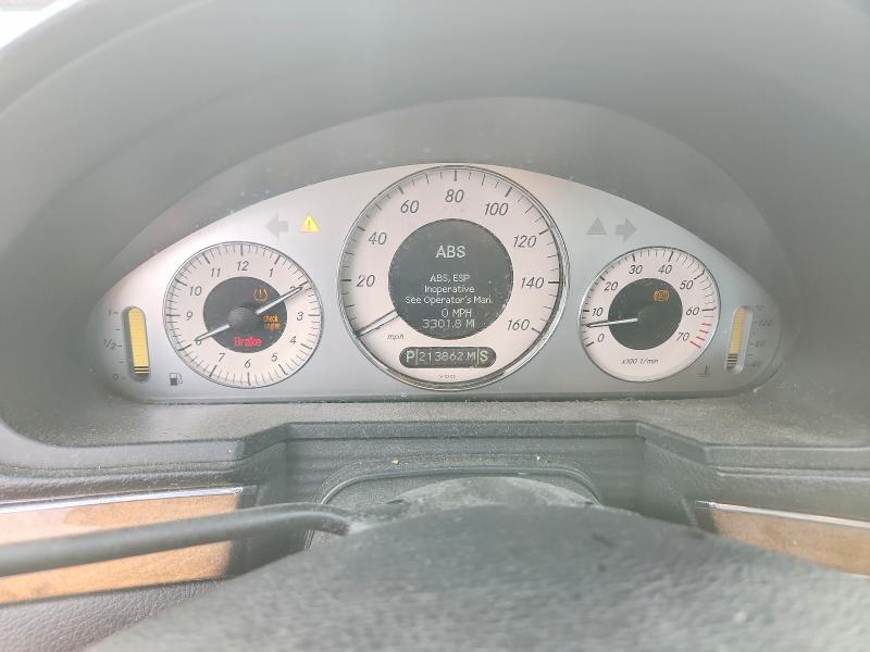 70781096 :رقم المزاد ، WDBUF87X38B239462 vin ، 2008 Mercedes-benz E مزاد بيع