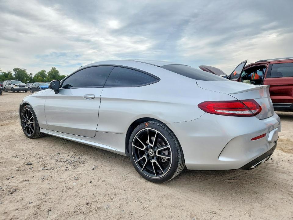 67332946 :رقم المزاد ، WDDWJ8EB2LF945457 vin ، 2020 Mercedes-benz C مزاد بيع