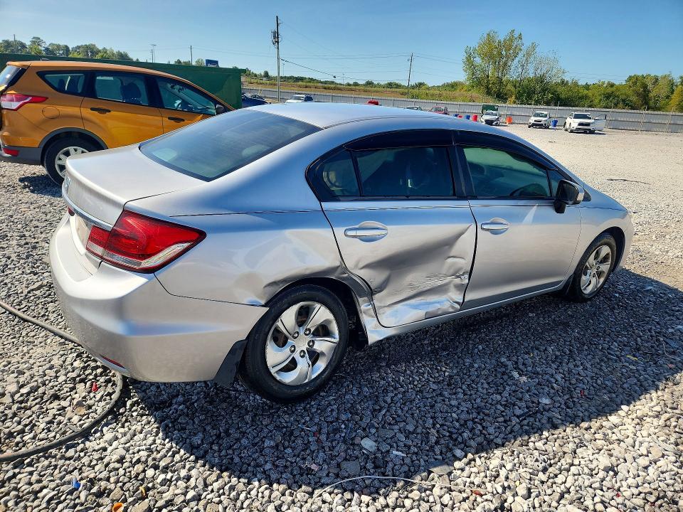 2015 Honda Civic მანქანა იყიდება აუქციონზე, vin: 19XFB2F52FE051096, აუქციონის ნომერი: 68218726