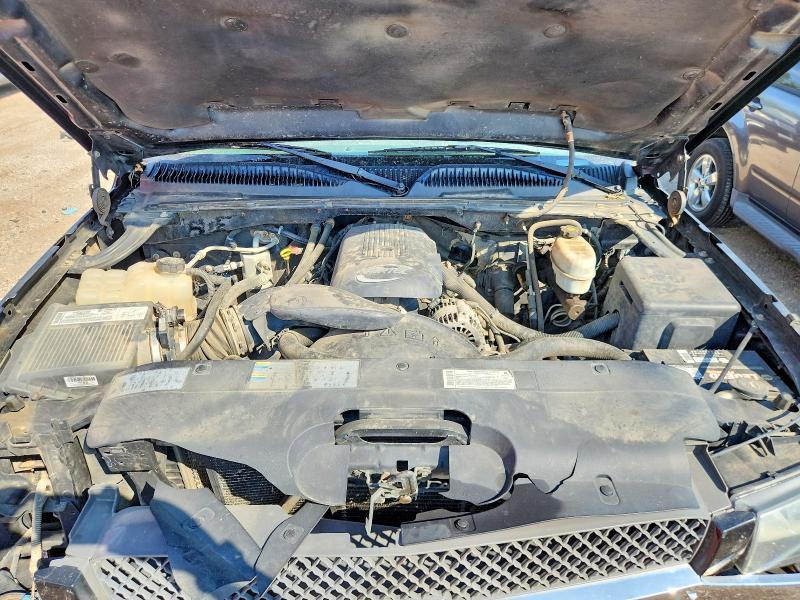 2005 Chevrolet Silverado მანქანა იყიდება აუქციონზე, vin: 1GCGK13U25F808772, აუქციონის ნომერი: 67492206