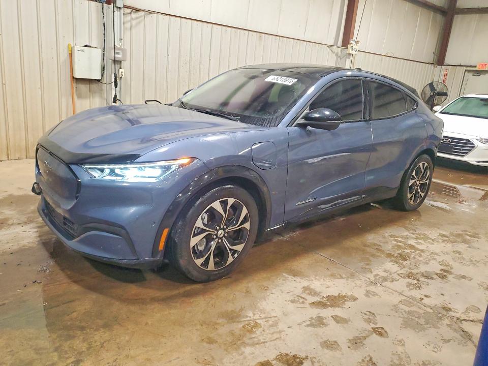 Продажа на аукционе авто 2021 Ford Mustang Mach-e, vin: 3FMTK3SUXMMA09165, номер лота: 68215916