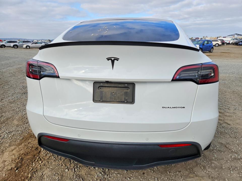 Продажа на аукционе авто 2021 Tesla Model Y, vin: 5YJYGDEE3MF282829, номер лота: 69541036