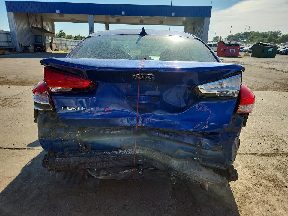 Продажа на аукционе авто 2017 Kia Forte, vin: 3KPFK4A71HE125146, номер лота: 68584866
