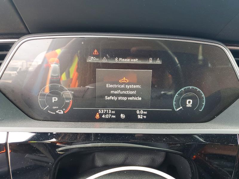 Продаж на аукціоні авто 2019 Audi E-tron, vin: WA1LABGE3KB012765, номер лоту: 67870006