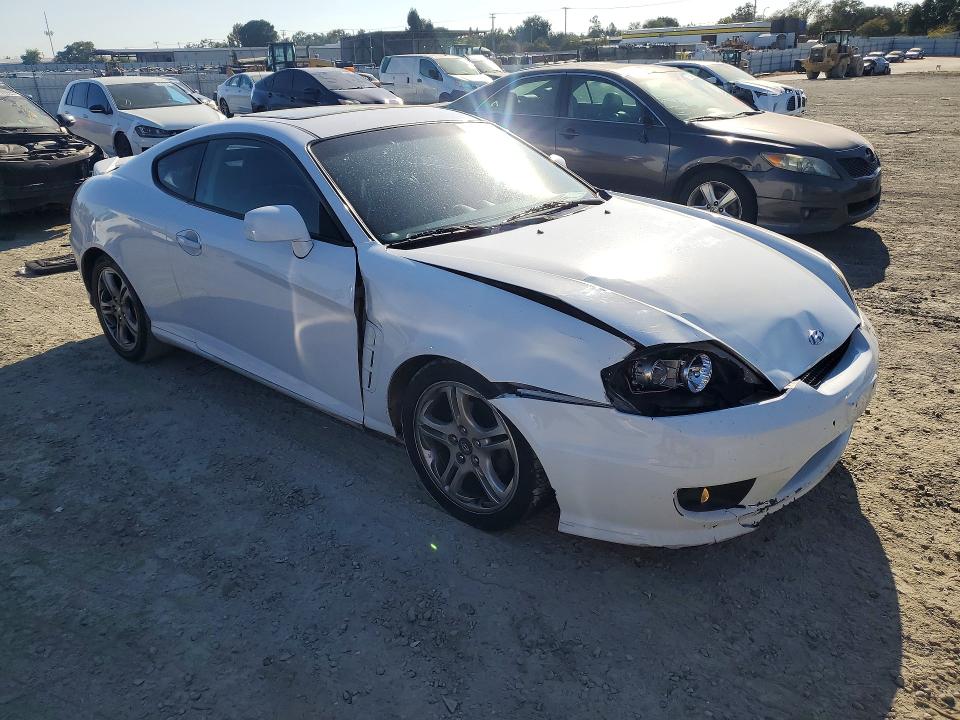 2006 Hyundai Tiburon მანქანა იყიდება აუქციონზე, vin: KMHHN65F86U216549, აუქციონის ნომერი: 69745246