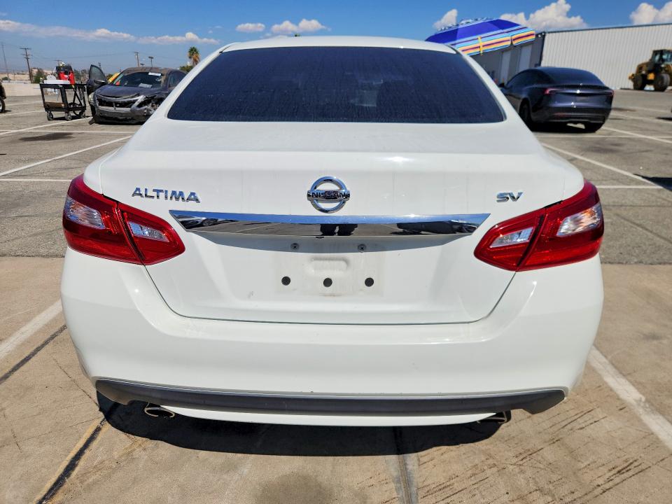 Продажа на аукционе авто 2017 Nissan Altima, vin: 1N4AL3AP4HC499345, номер лота: 70455826