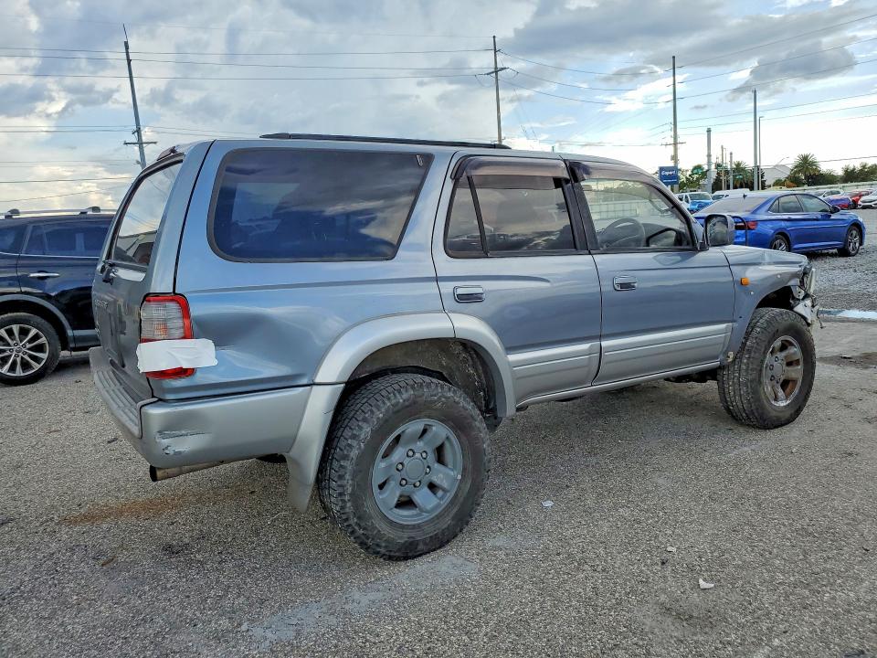 Продажа на аукционе авто 1997 Toyota Hilux S, vin: KZN1850049456, номер лота: 67268436