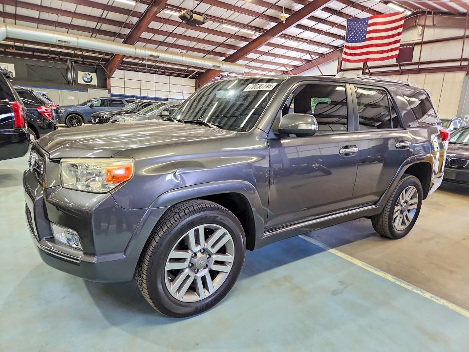 70030746 :رقم المزاد ، JTEBU5JR9B5055829 vin ، 2011 Toyota 4runner مزاد بيع