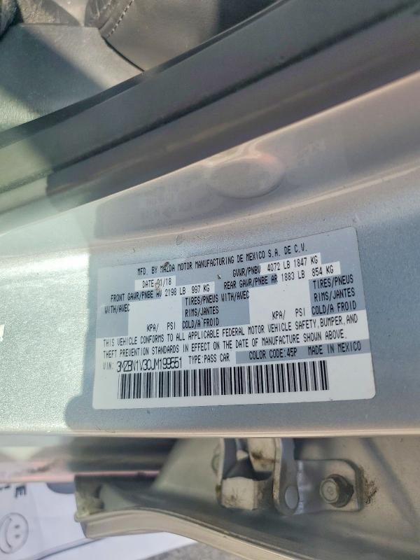 67964456 :رقم المزاد ، 3MZBN1V30JM199551 vin ، 2018 Mazda 3 مزاد بيع