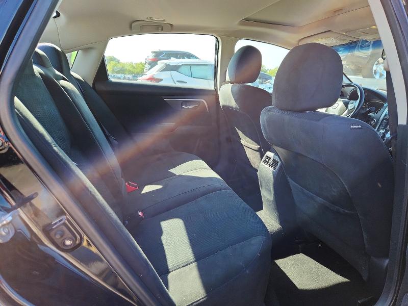 68667026 :رقم المزاد ، 1N4AL3AP1FC195029 vin ، 2015 Nissan Altima مزاد بيع