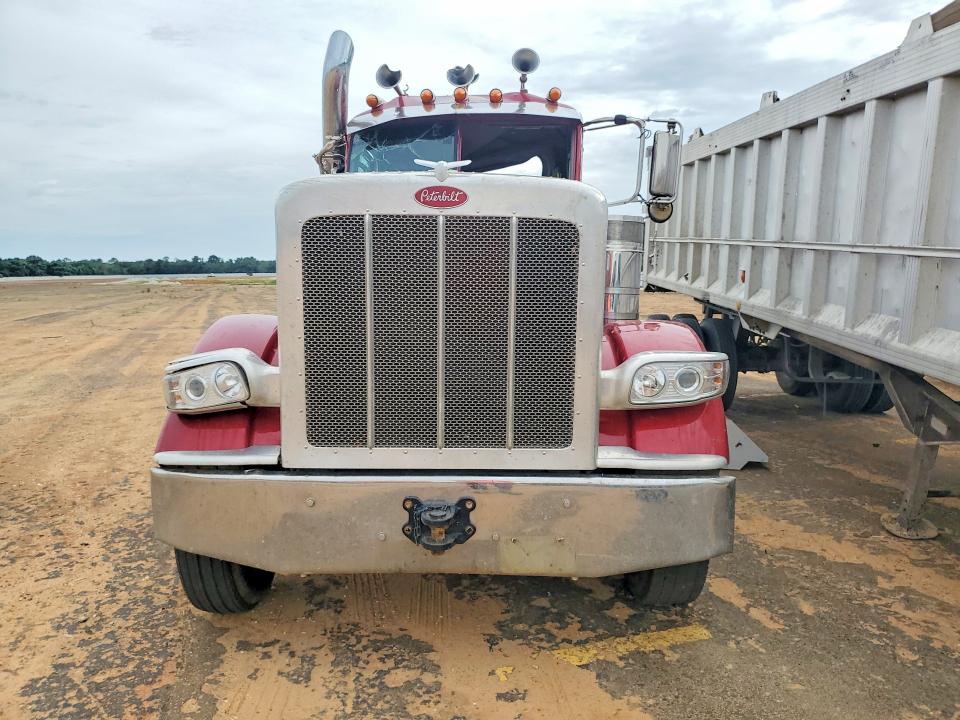 Продаж на аукціоні авто 2022 Peterbilt 389, vin: 1XPXD40X9ND785866, номер лоту: 67573906