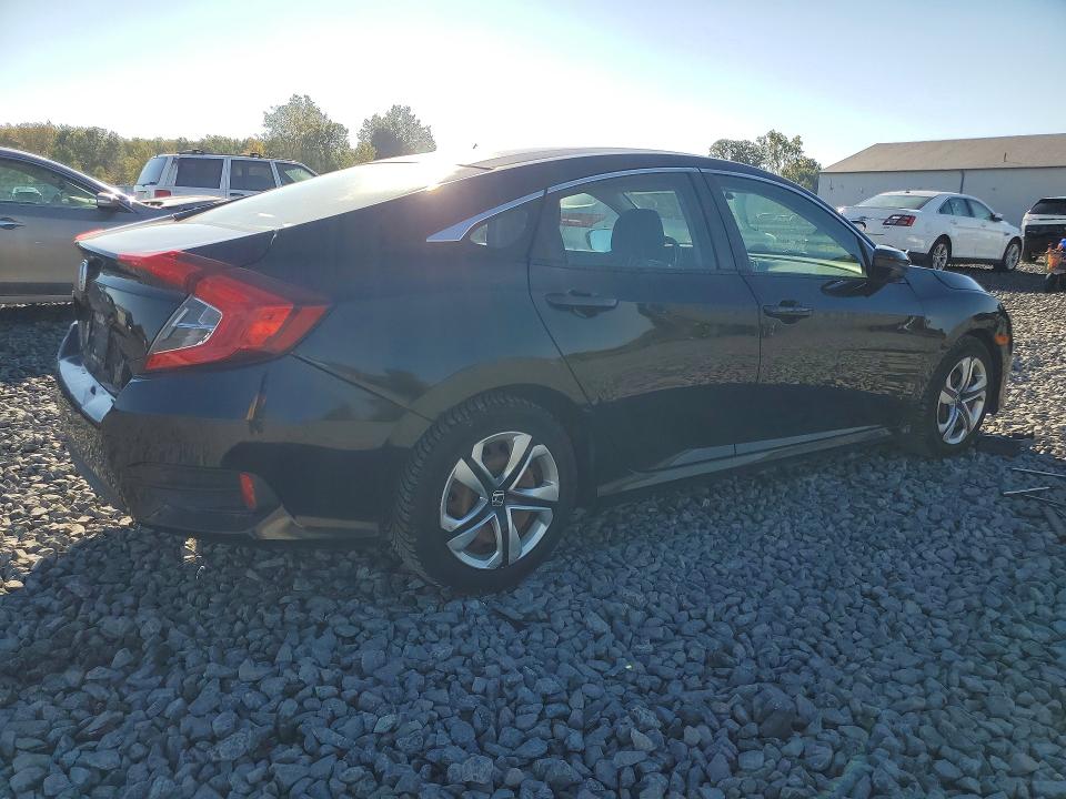 69810986 :رقم المزاد ، 19XFC2F57GE017105 vin ، 2016 Honda Civic مزاد بيع