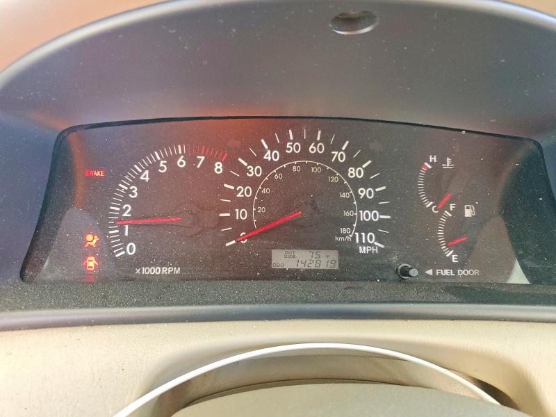 2006 Toyota Corolla მანქანა იყიდება აუქციონზე, vin: JTDBR32E960065690, აუქციონის ნომერი: 69820646