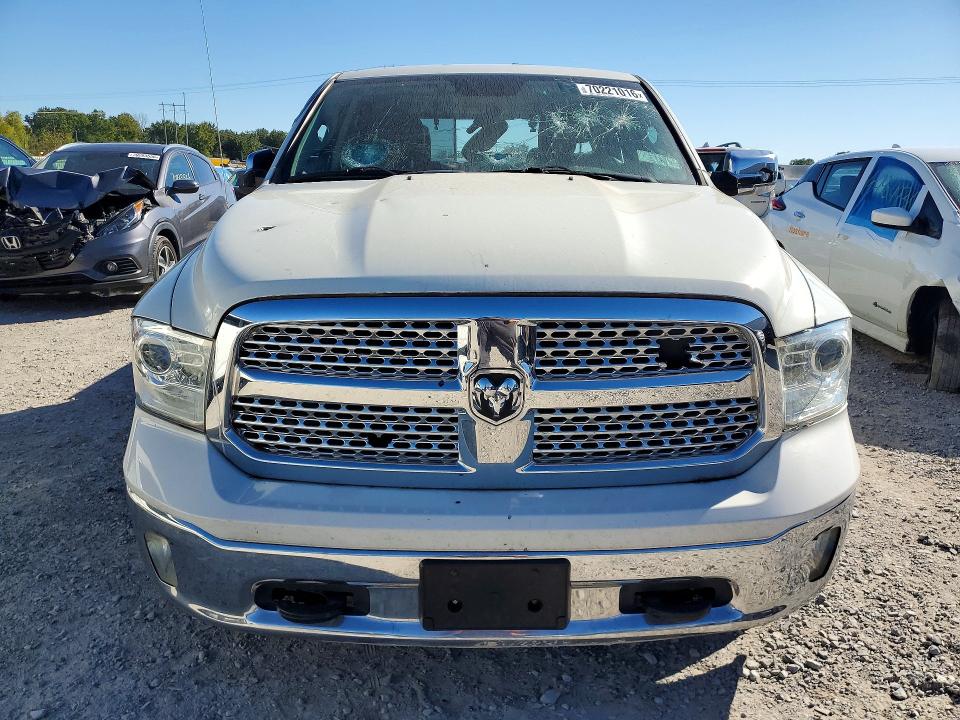 70221016 :رقم المزاد ، 1C6RR7NM2JS252993 vin ، 2018 Ram 1500 مزاد بيع