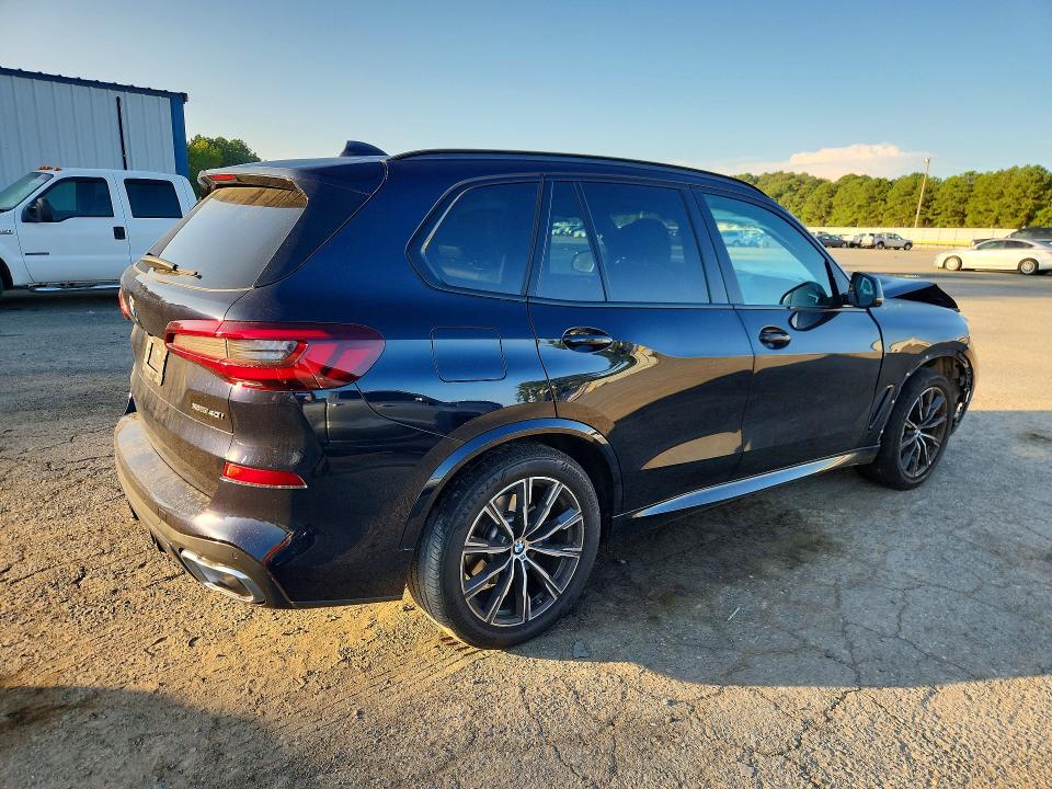 67671626 :رقم المزاد ، 5UXCR6C00P9S04240 vin ، 2023 Bmw X5 مزاد بيع