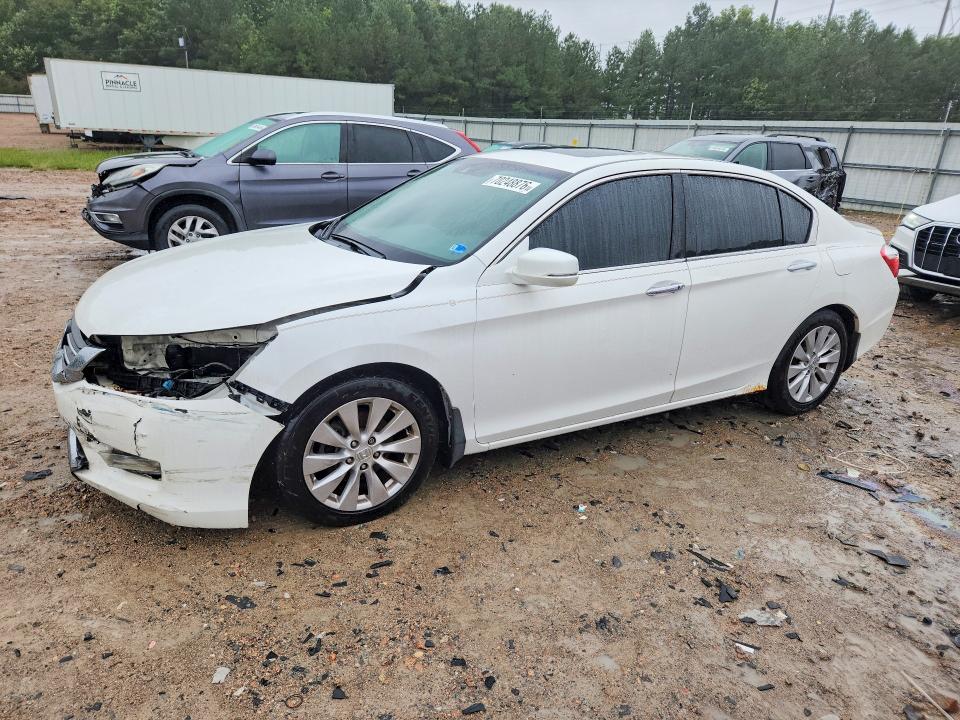 70248876 :رقم المزاد ، 1HGCR3F8XDA006388 vin ، 2013 Honda Accord مزاد بيع