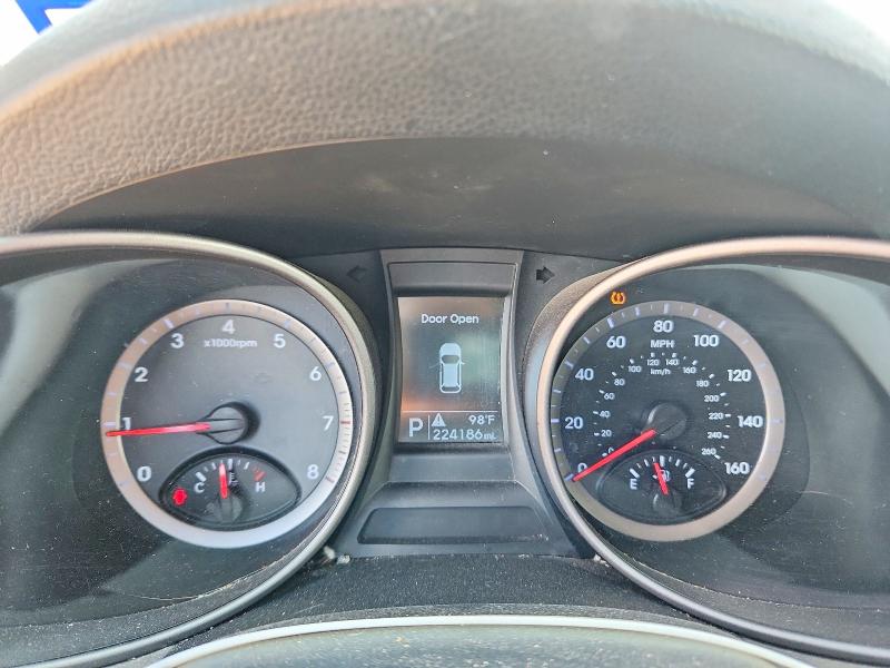 Продажа на аукционе авто 2015 Hyundai Santa Fe Sport, vin: 5XYZU3LB1FG239523, номер лота: 69982256