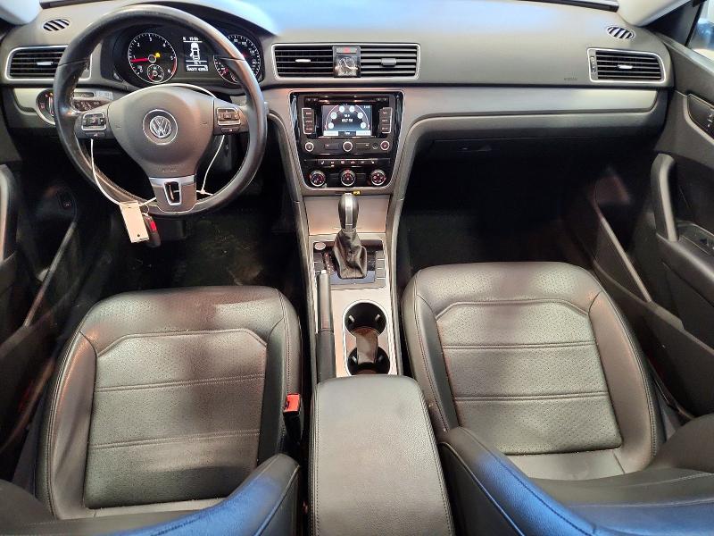 68349156 :رقم المزاد ، 1VWBV7A30FC042877 vin ، 2015 Volkswagen Passat مزاد بيع