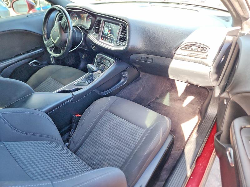 70797896 :رقم المزاد ، 2C3CDZBT6JH178400 vin ، 2018 Dodge Challenger مزاد بيع