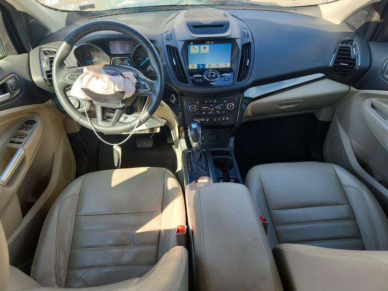 2018 Ford Escape მანქანა იყიდება აუქციონზე, vin: 1FMCU9J99JUB80054, აუქციონის ნომერი: 68260196