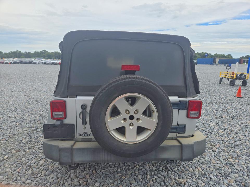 70034186 :رقم المزاد ، 1J4BA3H18BL619431 vin ، 2011 Jeep Wrangler Unlimited مزاد بيع