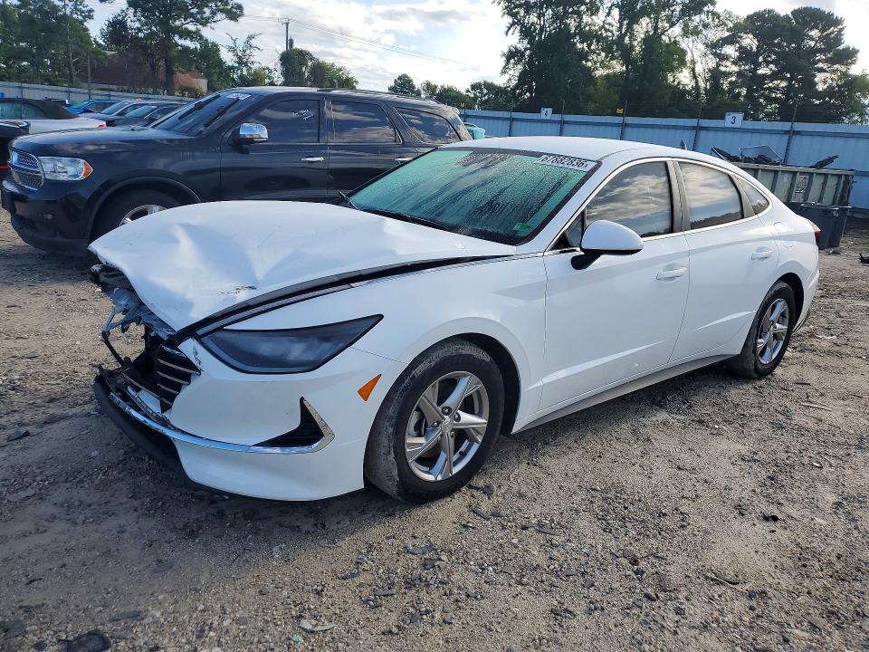 Auction sale of the 2022 Hyundai Sonata, vin: 5NPEG4JA2NH145874, lot number: 67882836
