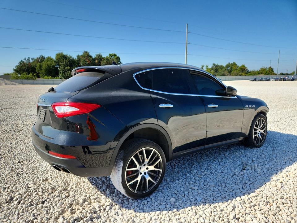 66603026 :رقم المزاد ، ZN661YUA1HX210858 vin ، 2017 Maserati Levante مزاد بيع