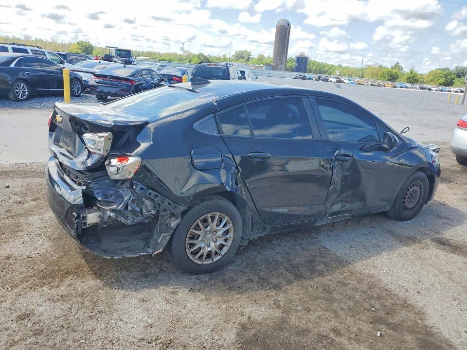 67086646 :رقم المزاد ، 1G1BC5SM8H7262681 vin ، 2007 Chevrolet Cruze مزاد بيع