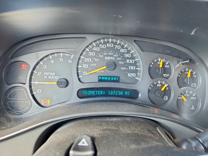 2003 Gmc New Sierra მანქანა იყიდება აუქციონზე, vin: 2GTEC19T331319594, აუქციონის ნომერი: 70753356