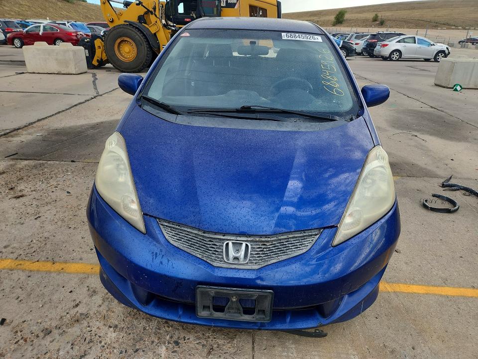 68845926 :رقم المزاد ، JHMGE8H46AC004767 vin ، 2010 Honda Fit مزاد بيع