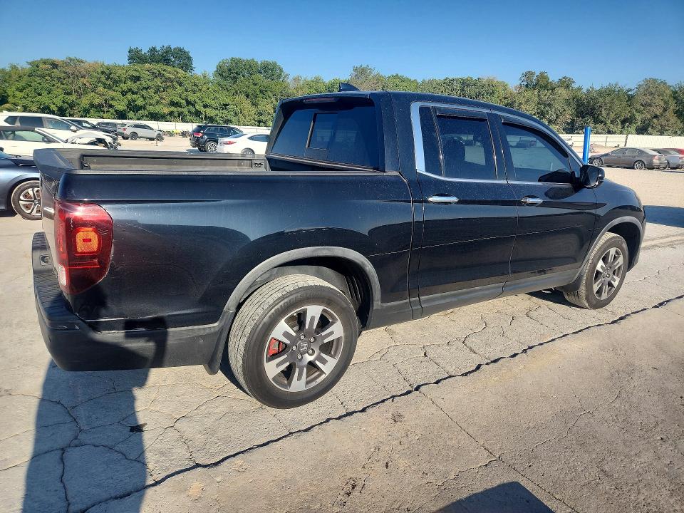 Продажа на аукционе авто 2018 Honda Ridgeline, vin: 5FPYK3F78JB010580, номер лота: 67477096