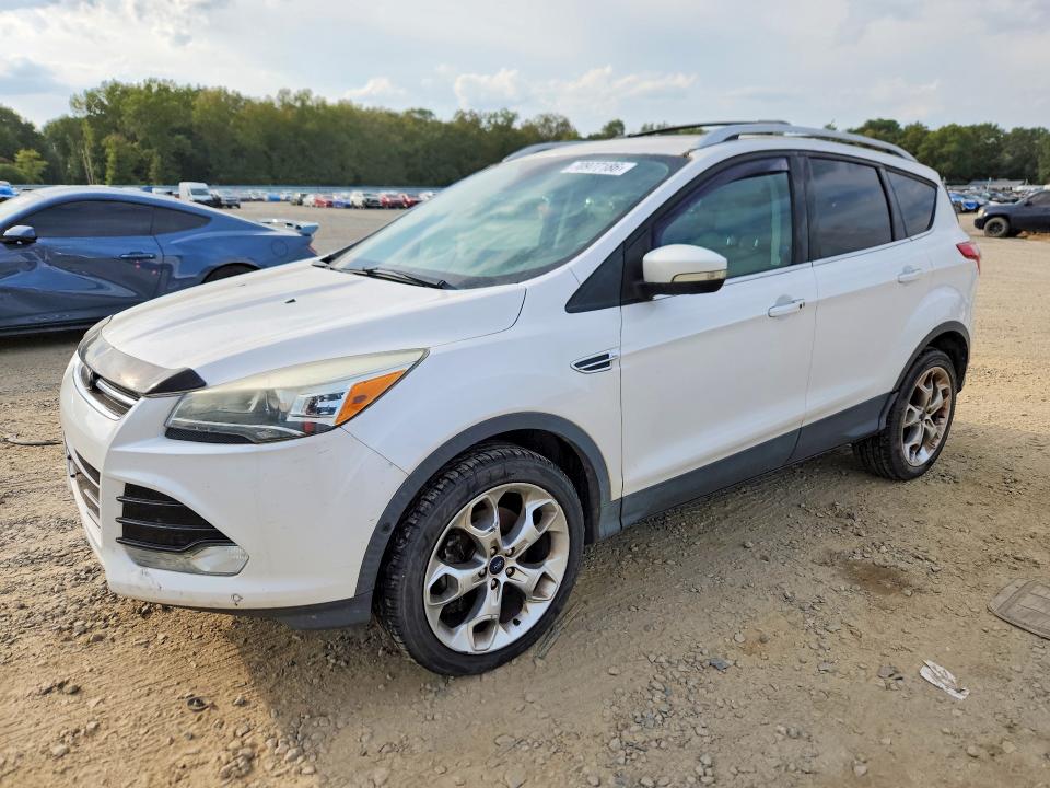 Auction sale of the 2016 Ford Escape, vin: 1FMCU0J96GUB30667, lot number: 70977186