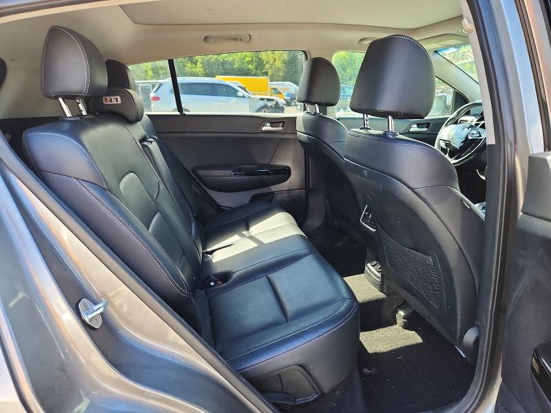 69877606 :رقم المزاد ، KNDPNCAC7J7365374 vin ، 2018 Kia Sportage مزاد بيع