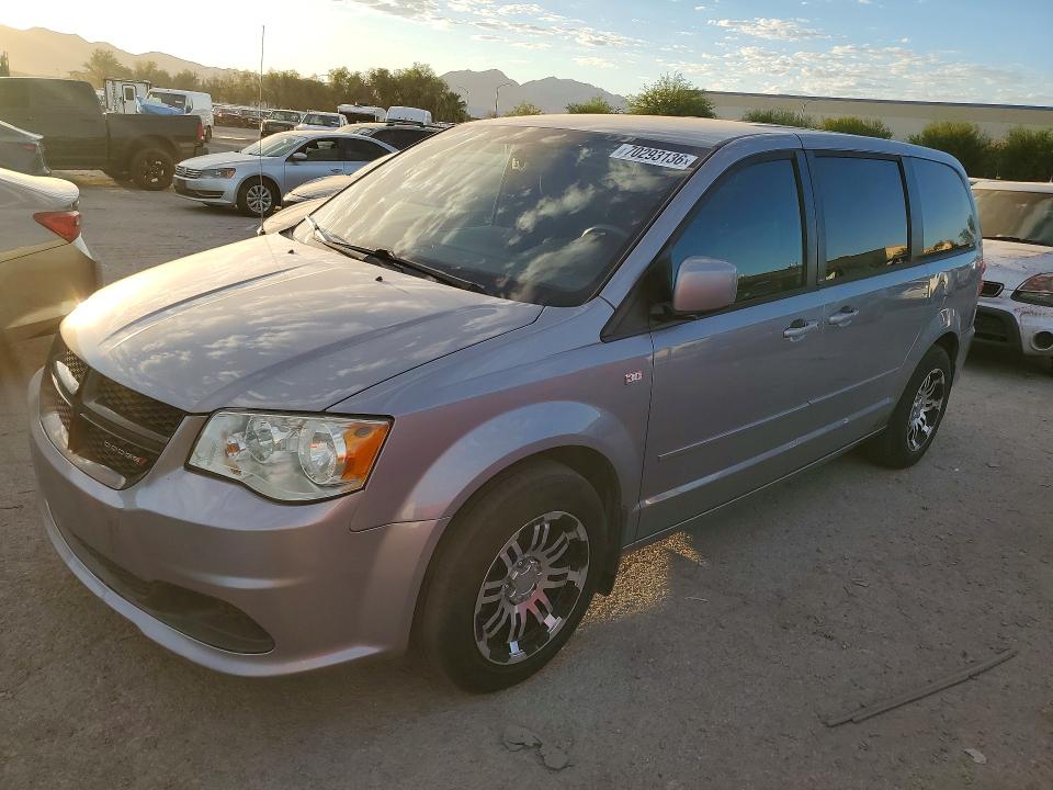 Auction sale of the 2014 Dodge Grand Caravan, vin: 2C4RDGBG6ER261662, lot number: 70293136