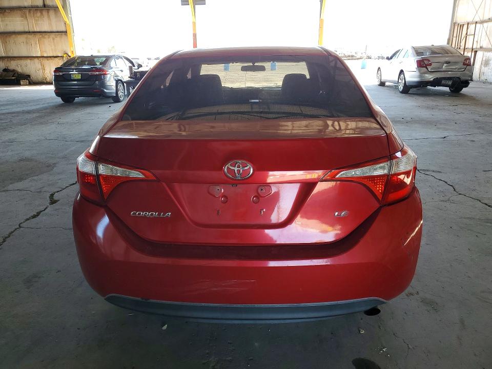70556326 :رقم المزاد ، 2T1BURHEXFC393294 vin ، 2015 Toyota Corolla مزاد بيع