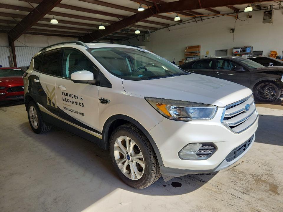 Продаж на аукціоні авто 2018 Ford Escape, vin: 1FMCU9GD0JUA39904, номер лоту: 69932166