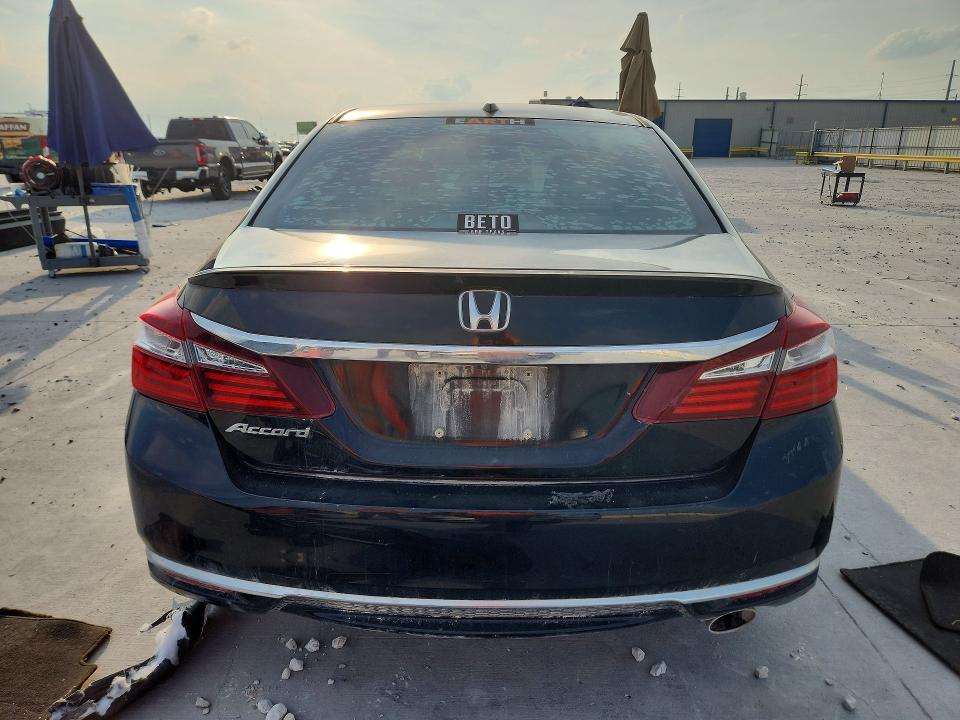 70248146 :رقم المزاد ، 1HGCR2F87GA101439 vin ، 2016 Honda Accord مزاد بيع