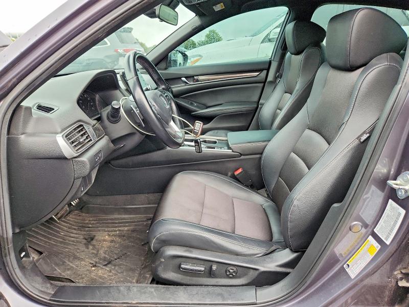 Auction sale of the 2020 Honda Accord, vin: 1HGCV1F32LA134577, lot number: 70519406