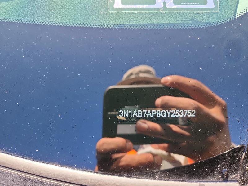 70550726 :رقم المزاد ، 3N1AB7AP8GY253752 vin ، 2016 Nissan Sentra مزاد بيع