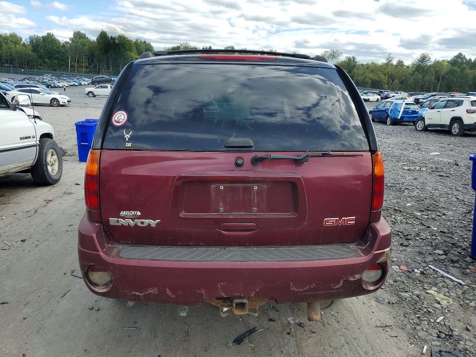 68603256 :رقم المزاد ، 1GKDT13S352203959 vin ، 2005 Gmc Envoy مزاد بيع