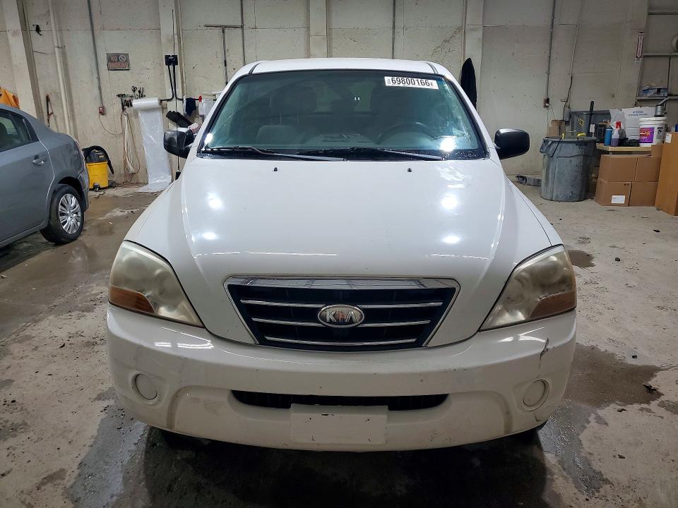 69800166 :رقم المزاد ، KNDJD735585839875 vin ، 2008 Kia Sorento مزاد بيع