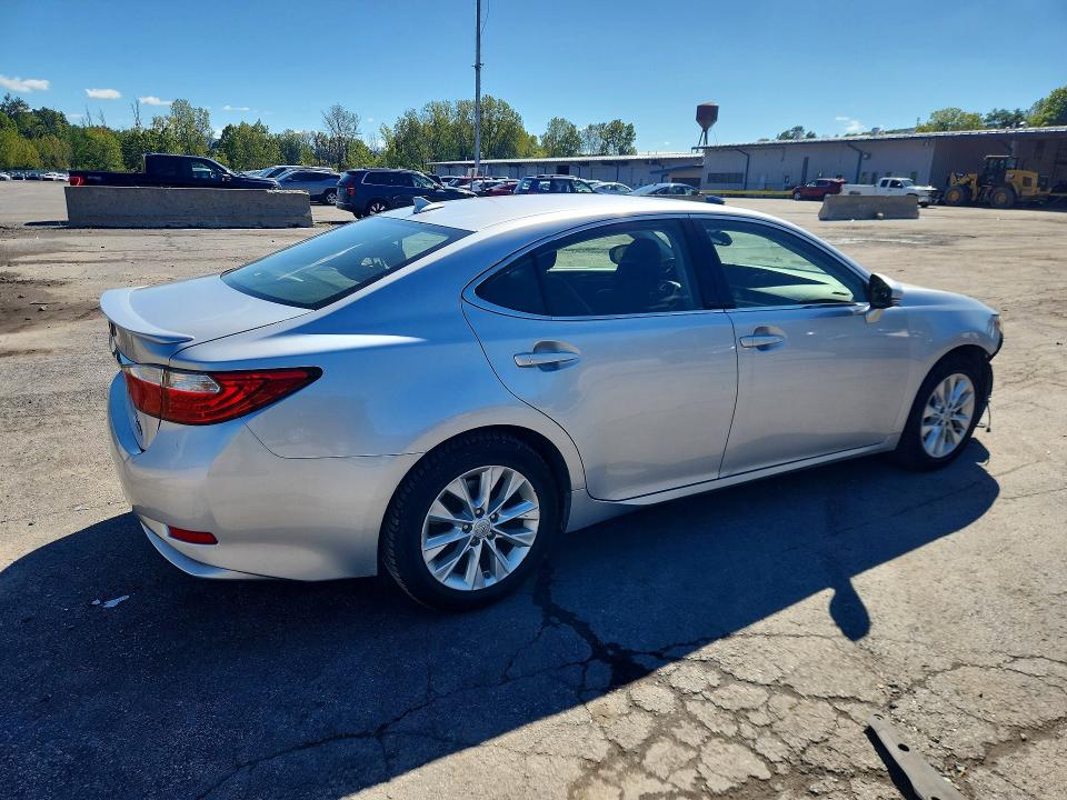 2013 Lexus Es მანქანა იყიდება აუქციონზე, vin: JTHBW1GGXD2009734, აუქციონის ნომერი: 69738216