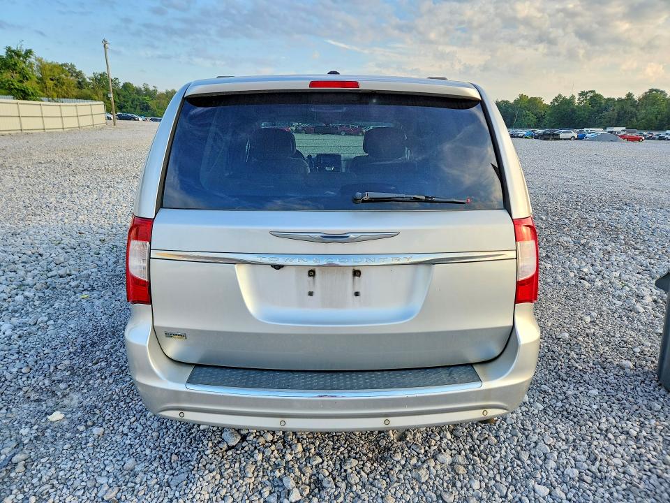 67653456 :رقم المزاد ، 2A4RR5DGXBR665038 vin ، 2011 Chrysler Town & Country مزاد بيع