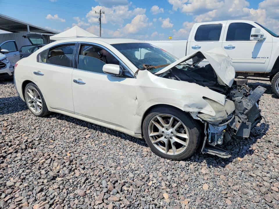 67257216 :رقم المزاد ، 1N4AA5AP8BC831022 vin ، 2011 Nissan Maxima مزاد بيع