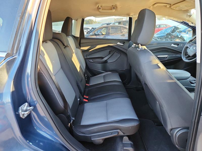 Продажа на аукционе авто 2018 Ford Escape, vin: 1FMCU0GD3JUA43800, номер лота: 70832776