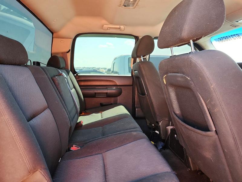 67318656 :رقم المزاد ، 3GCPKSE35BG166438 vin ، 2011 Chevrolet Silverado مزاد بيع